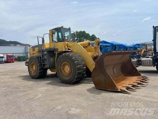 Komatsu WA 600-3 Pás carregadoras de rodas