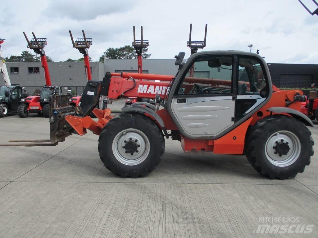 Manitou MT 1030 (568) Manipuladores telescópicos