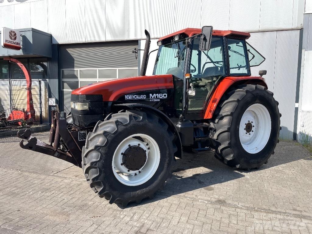 New Holland M 160 Tratores Agrícolas usados