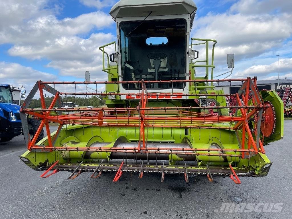 CLAAS Dominator 48 Ceifeiras debulhadoras