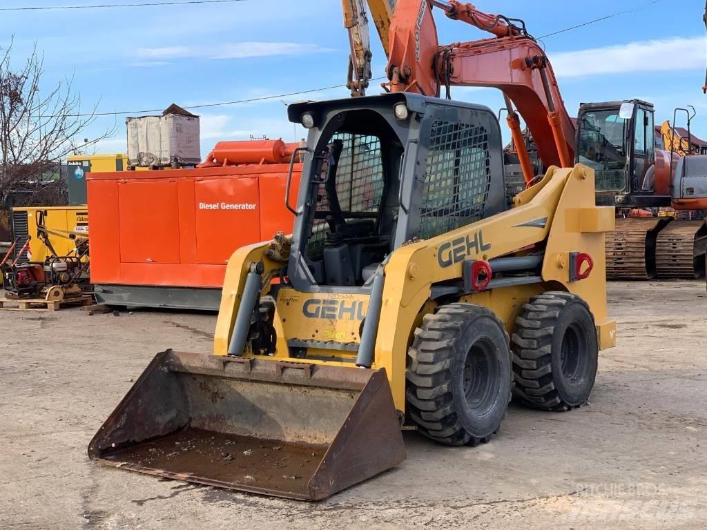 Gehl R 260 Carregadoras de direcção deslizante