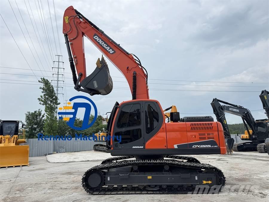 Doosan DX 225 LC-9C Escavadoras de rastos