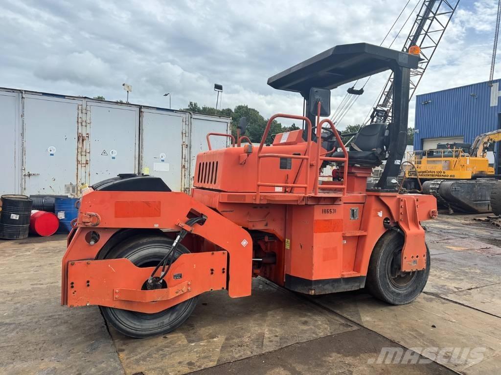 Sakai GW 750-2 Cilindros Compactadores de pneus