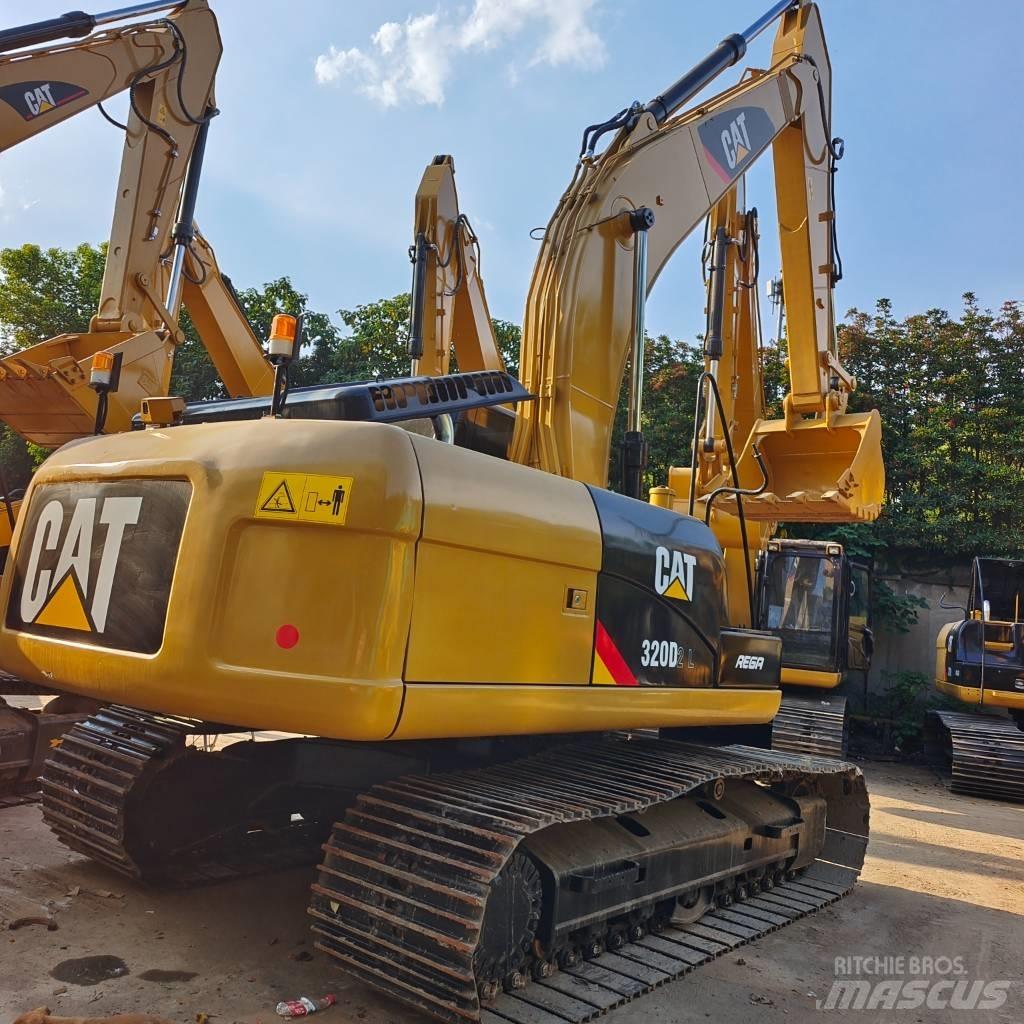 CAT 320D Escavadoras de rastos