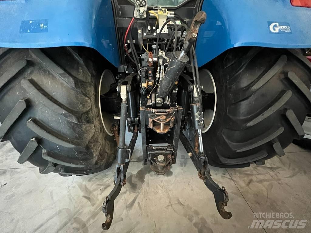 New Holland T 7060 Tratores Agrícolas usados