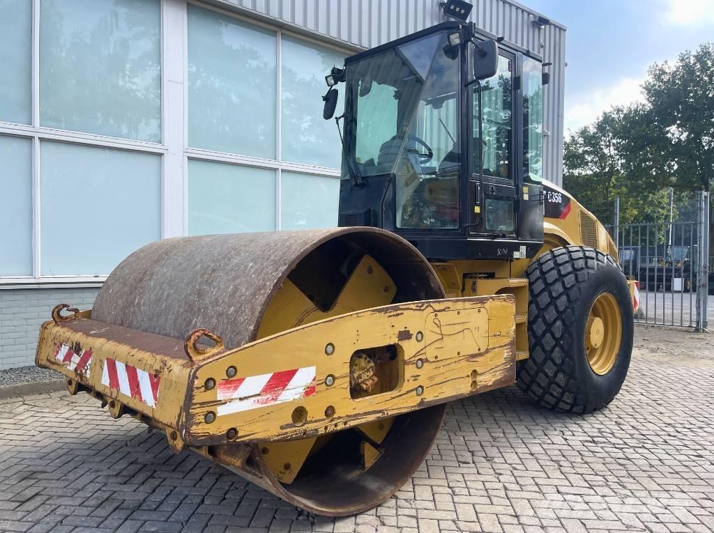 CAT CS 56       2010 Cilindros Compactadores monocilíndricos