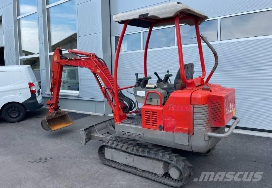 Takeuchi TB 016 Mini Escavadoras <7t