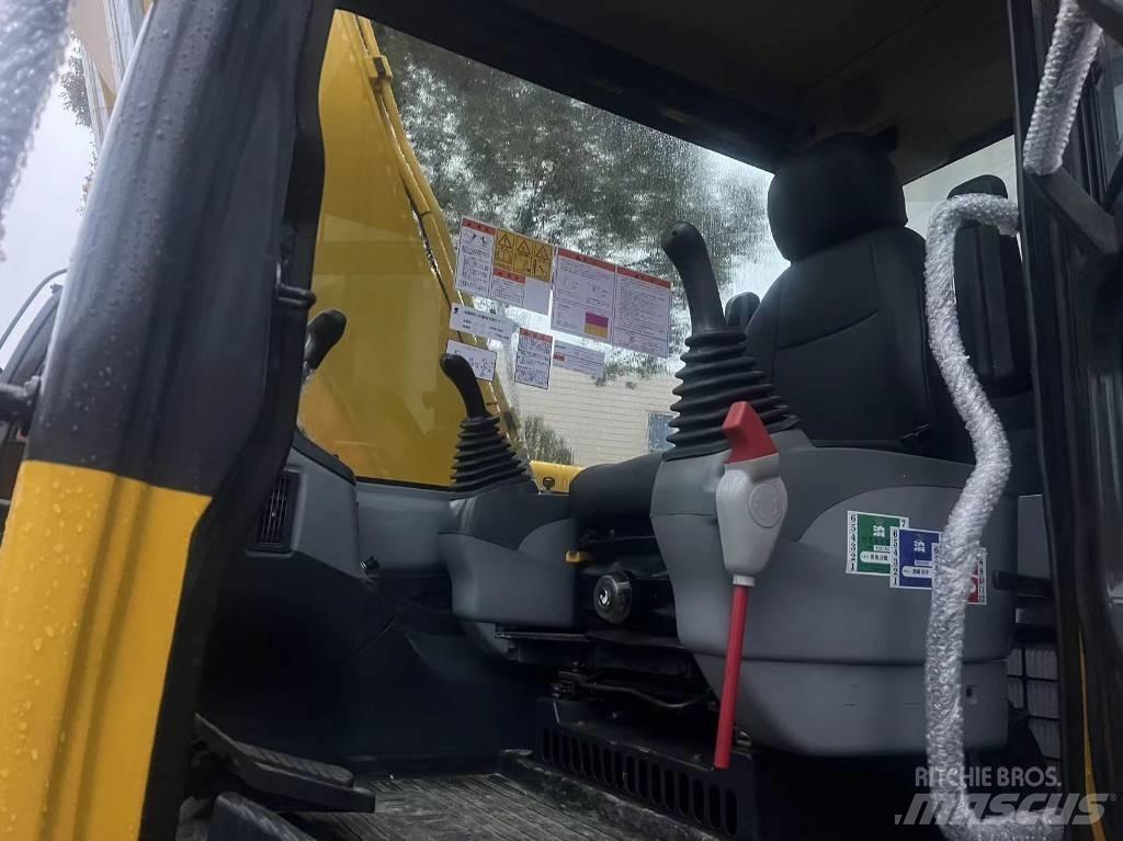 Komatsu PC 130 Escavadoras Midi 7t - 12t
