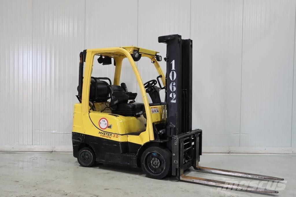 Hyster S3.0FT Empilhadores a gás