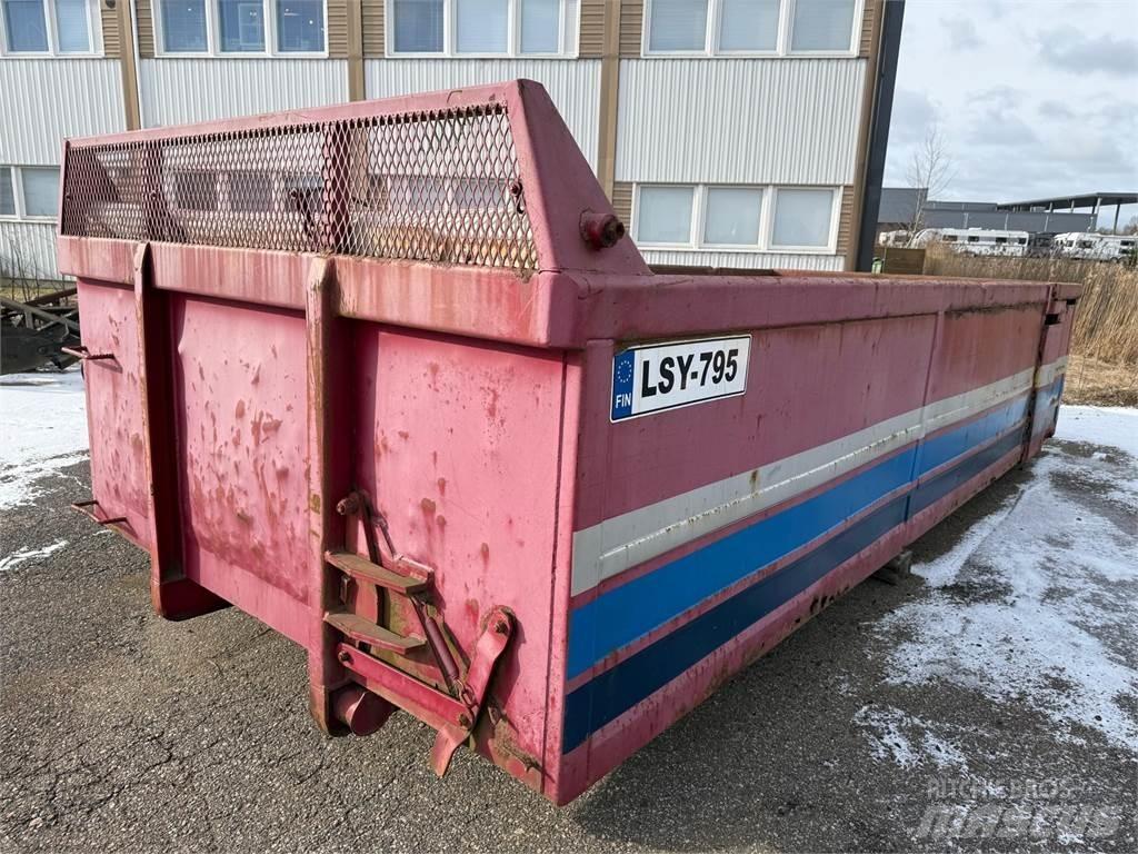 Sisu R500 8X2 Camiões caixa desmontável com elevador de cabo