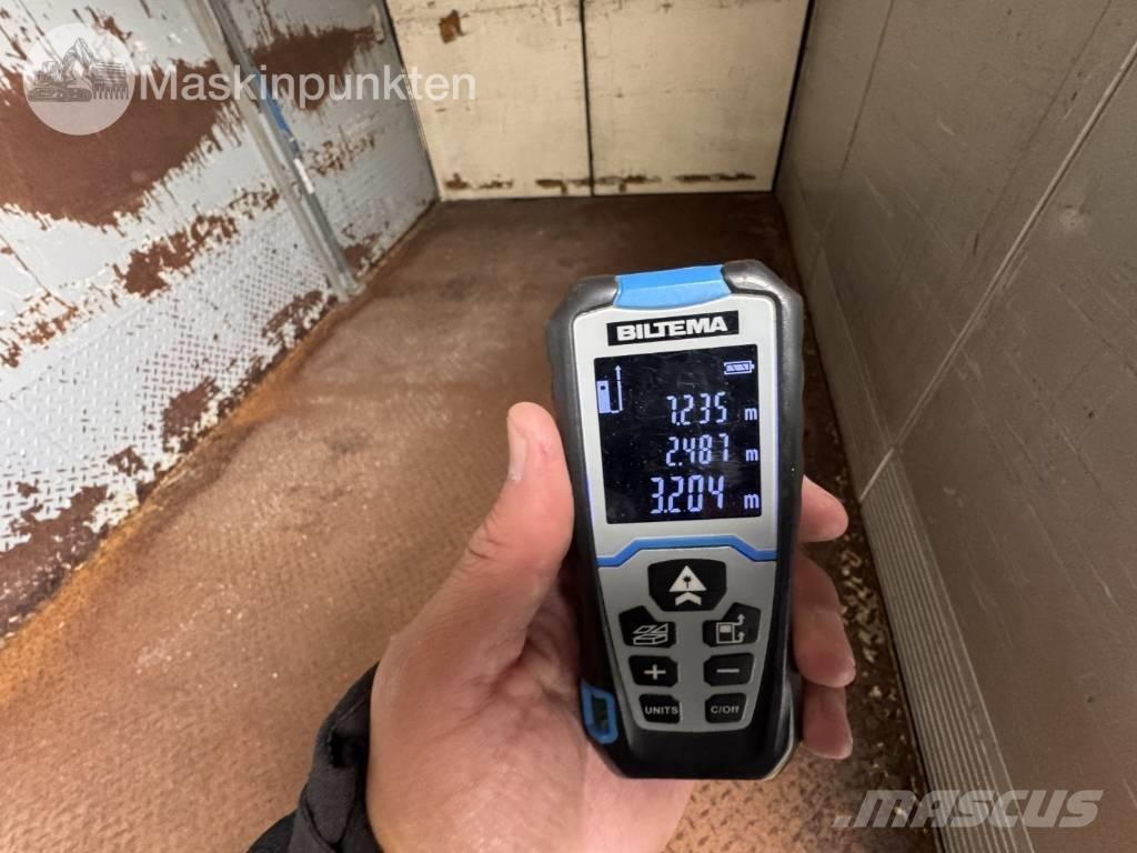 Scania R 420 LB Camiões de caixa fechada