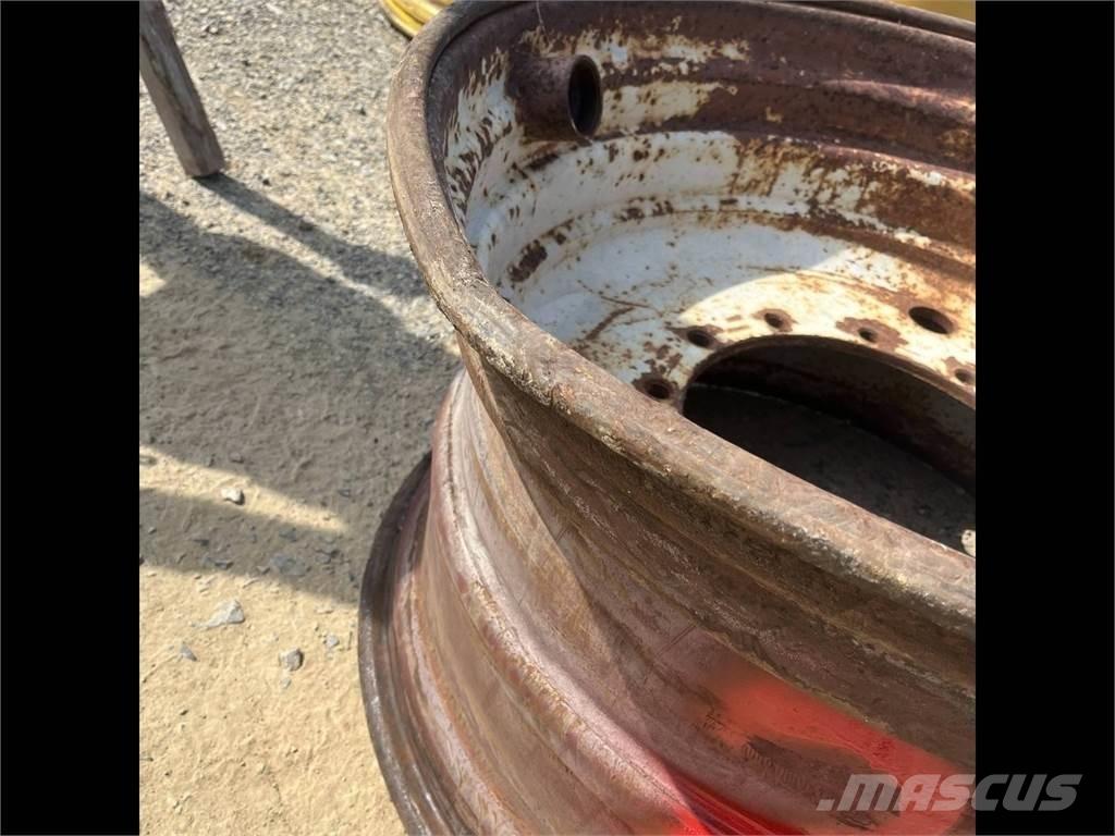 Komatsu 941 24x34 Pneus, Rodas e Jantes