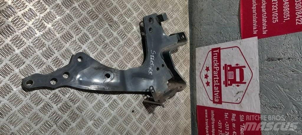 Scania R440  1802167 Chassis e suspensões