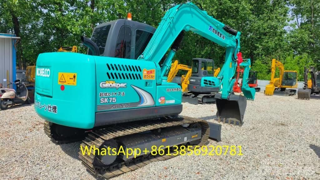 Komatsu SK75 Mini Escavadoras <7t