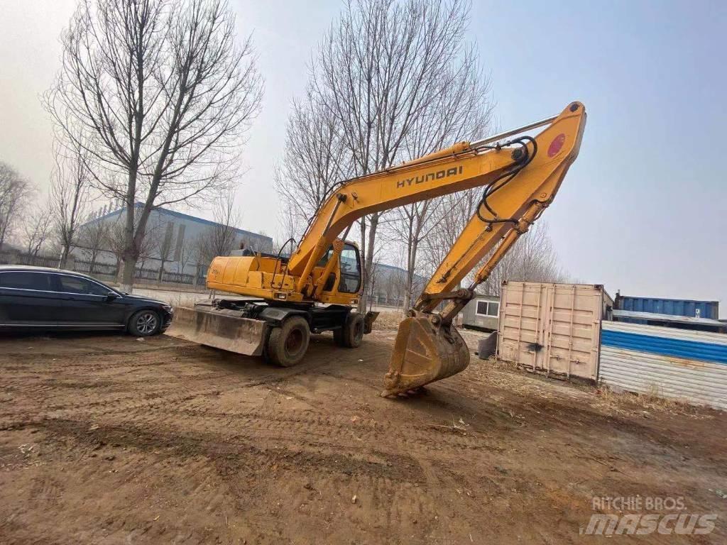Hyundai R210WD Escavadoras de rodas