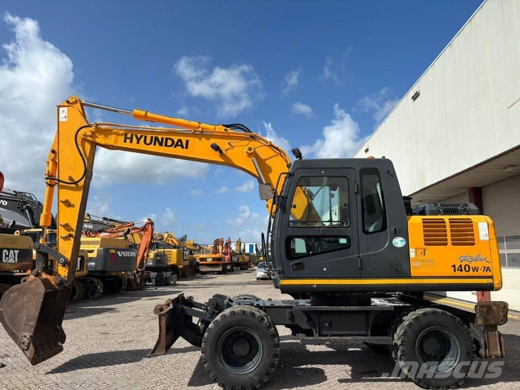 Hyundai 140W-7A Escavadoras de rodas