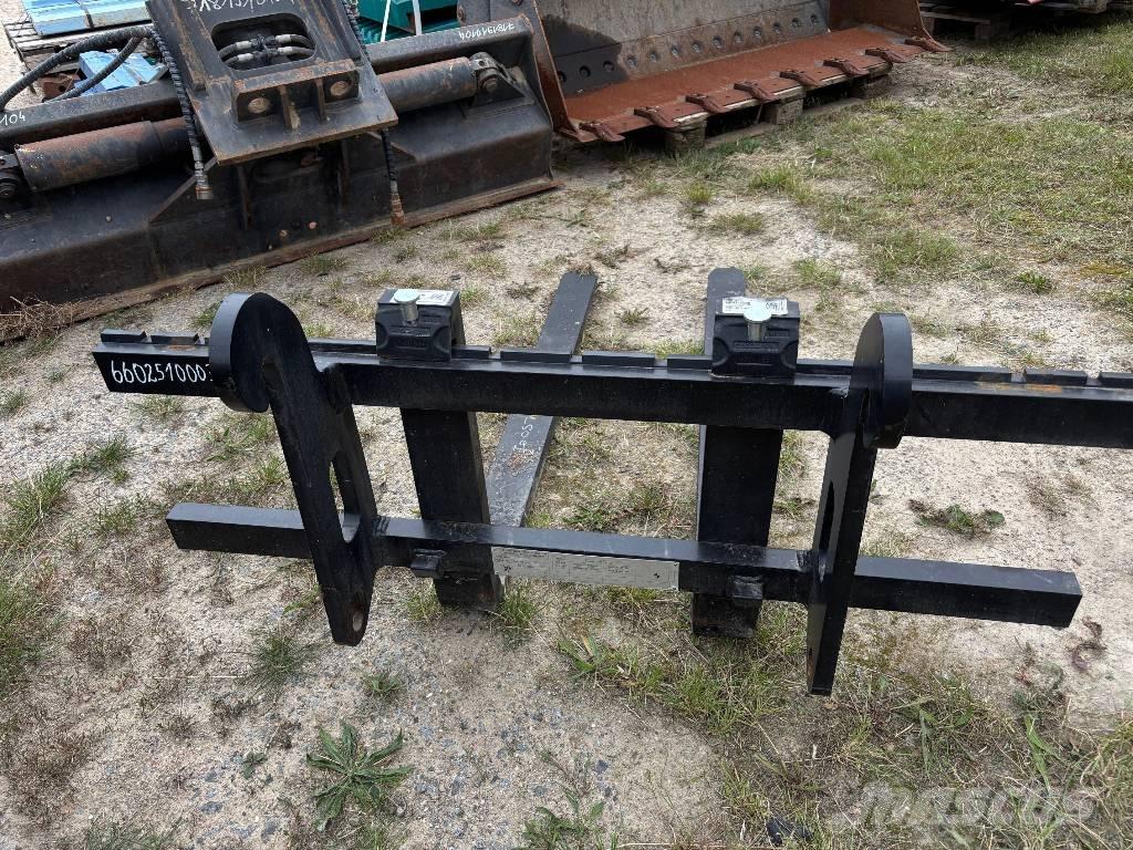 JCB 406 / 407 Forquilhas
