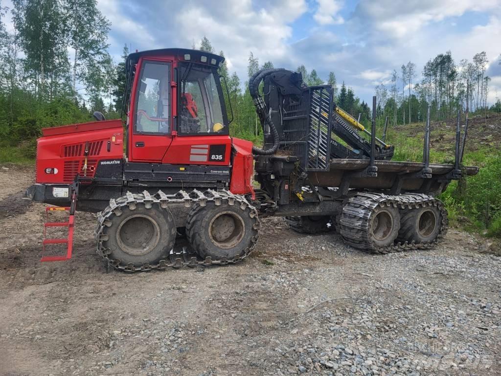 Komatsu 835 Forwarders florestais