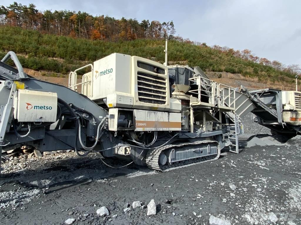 Metso LT 200 HP S Britadores móveis