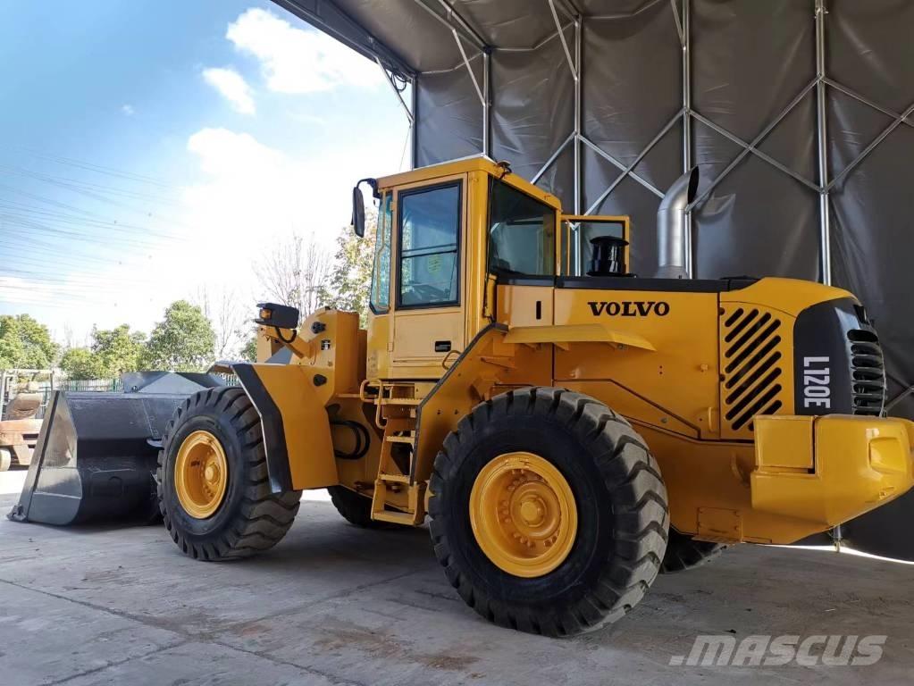 Volvo L 120 E Pás carregadoras de rodas
