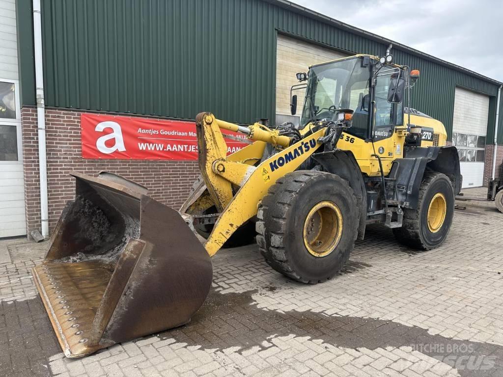 Komatsu WA270 8 Pás carregadoras de rodas