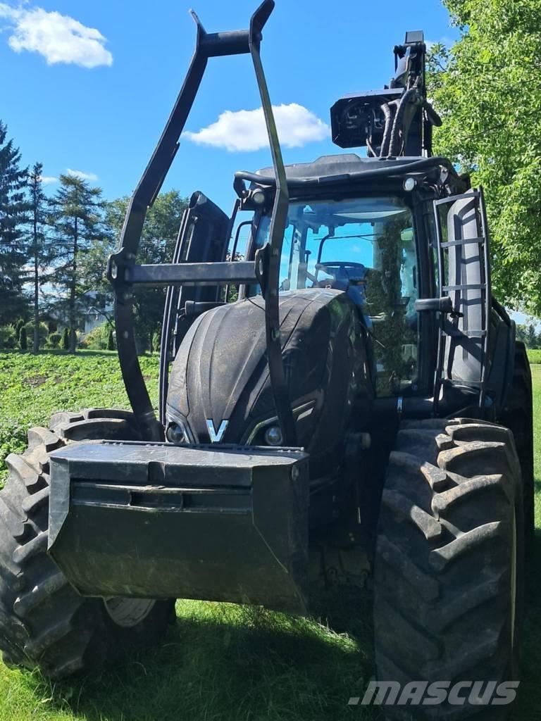 Valtra T 174 Processadores florestais