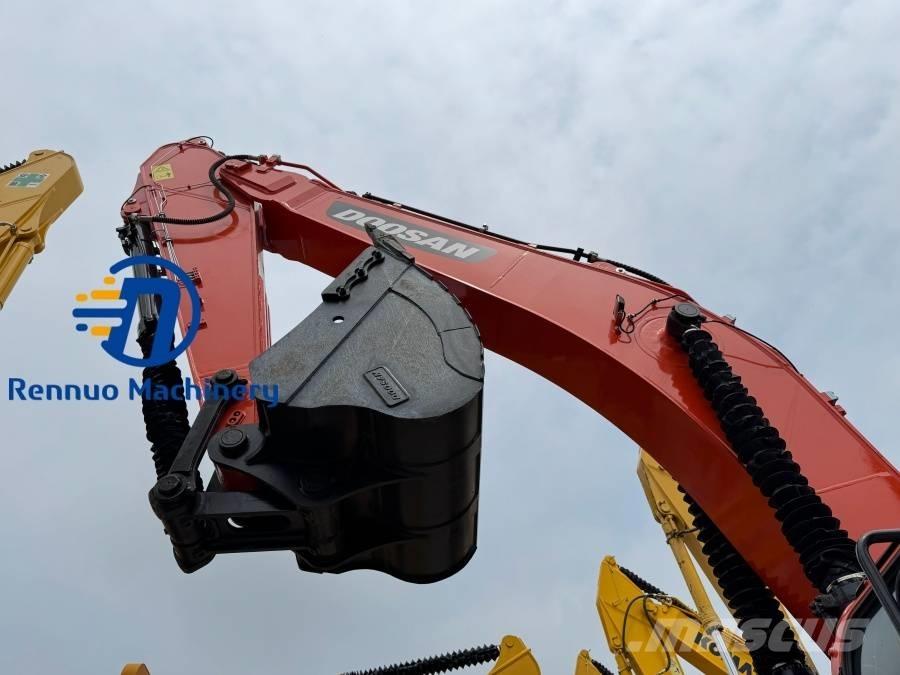 Doosan DX 340 Escavadoras de rastos