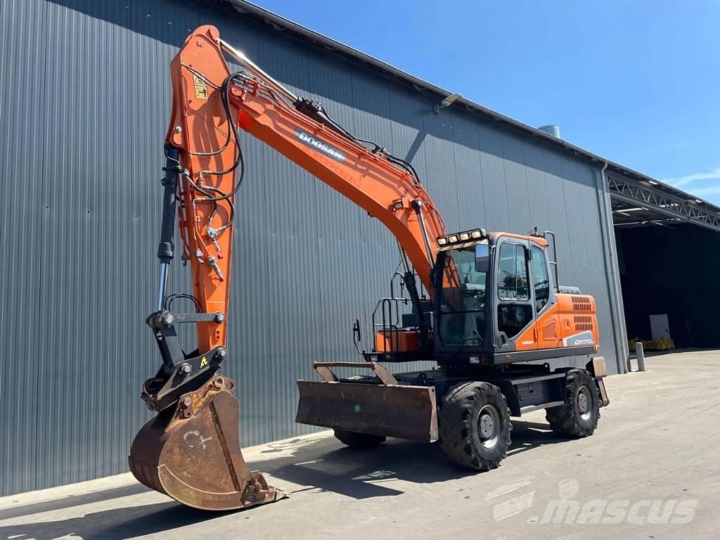 Doosan DX170W-5 Escavadoras de rodas