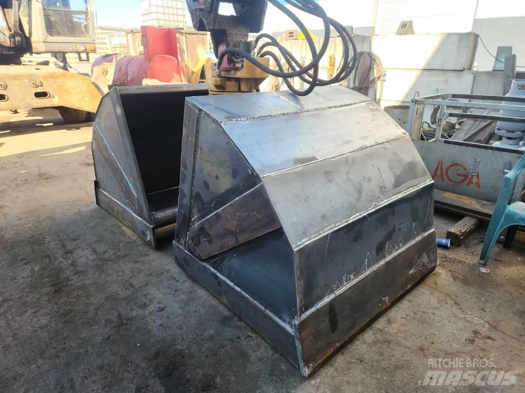 Liebherr 2.4 m3 Baldes