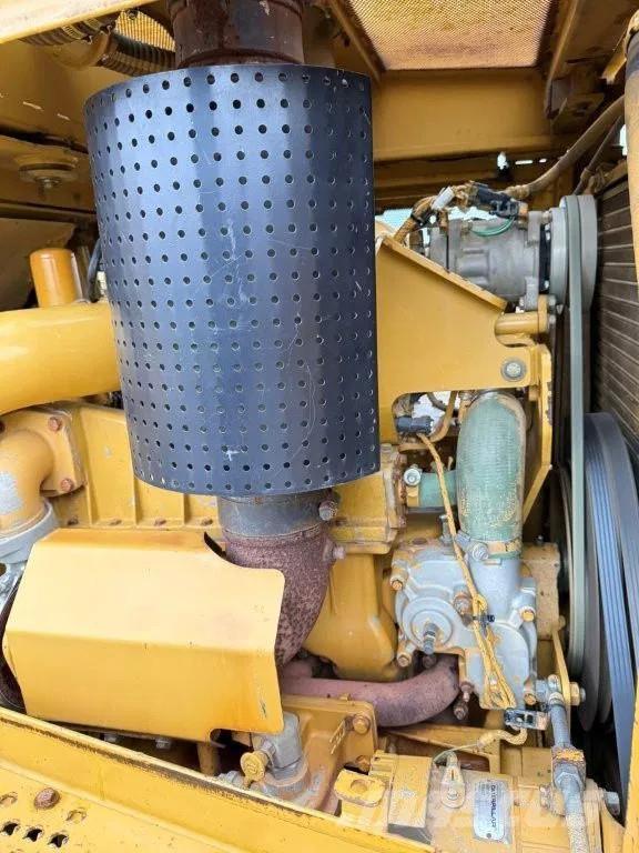 CAT D7R Dozers - Tratores rastos