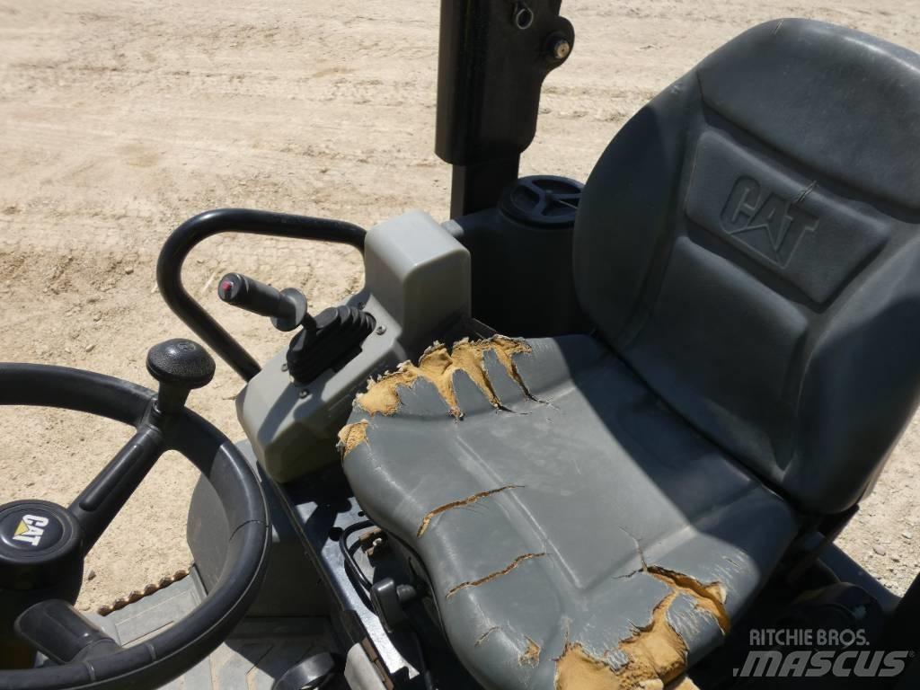 CAT CB 24 B Cilindros Compactadores tandem
