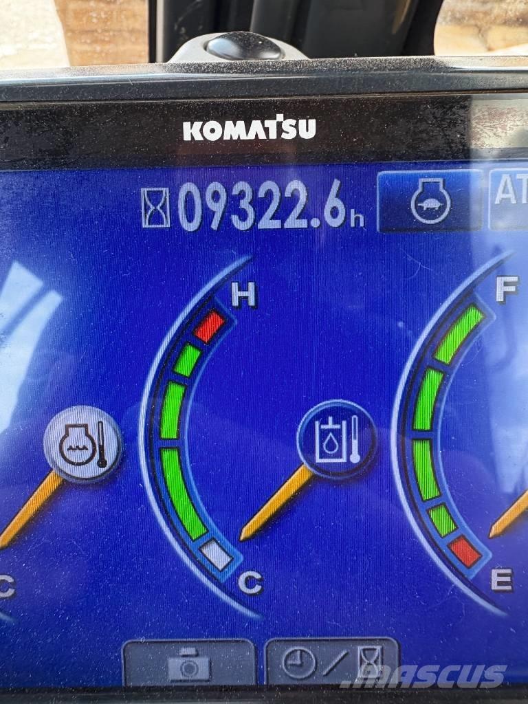 Komatsu PC 138 US Escavadoras de rastos