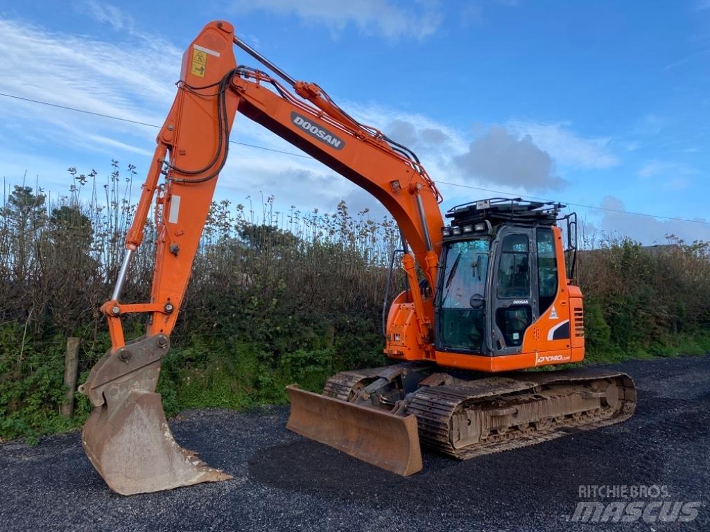 Doosan DX 140 LCR-3 Escavadoras de rastos