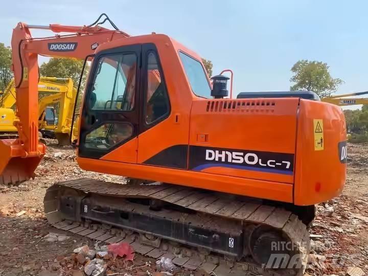 Doosan DH150 Escavadoras de rastos