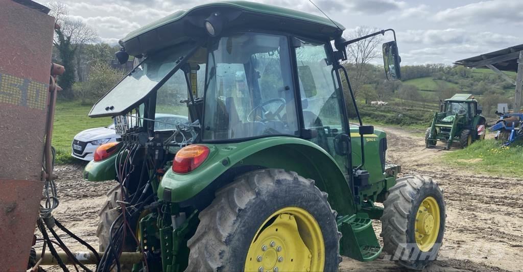 John Deere 5050E Tratores Agrícolas usados
