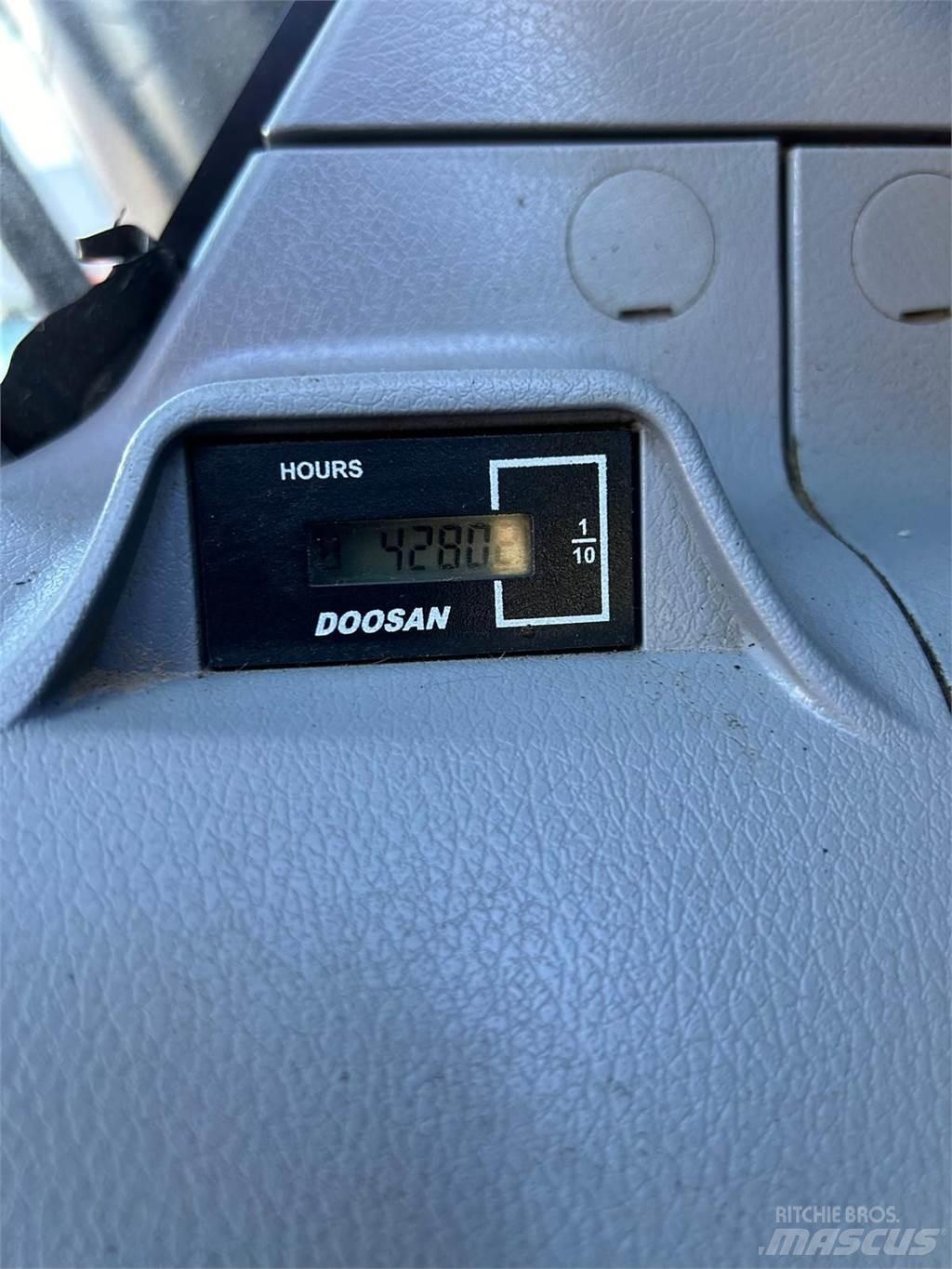 Doosan DX340LC-5 Escavadoras de rastos