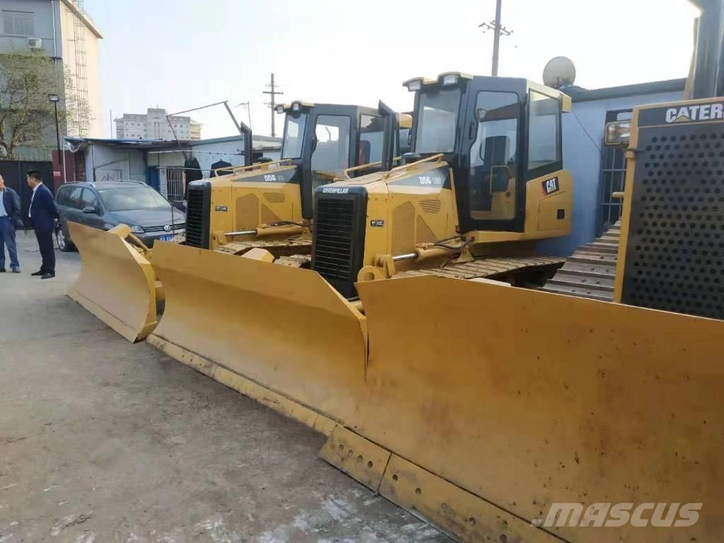 CAT D5M Dozers - Tratores rastos
