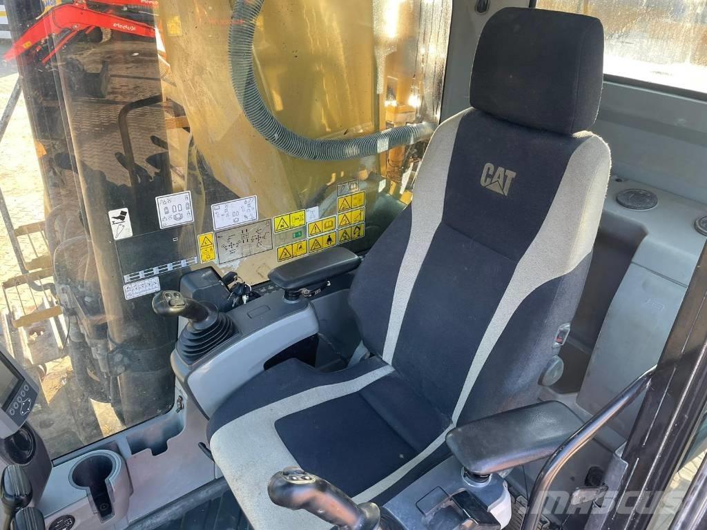 CAT 352 F Escavadoras de rastos