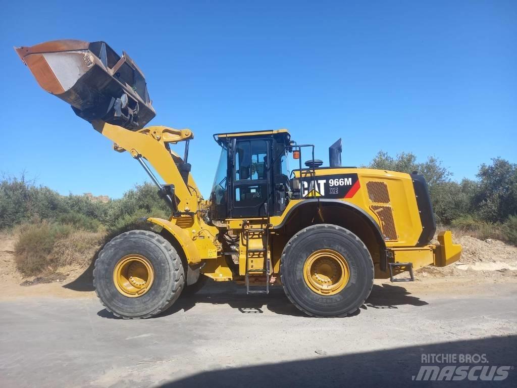 CAT 966 M Pás carregadoras de rodas