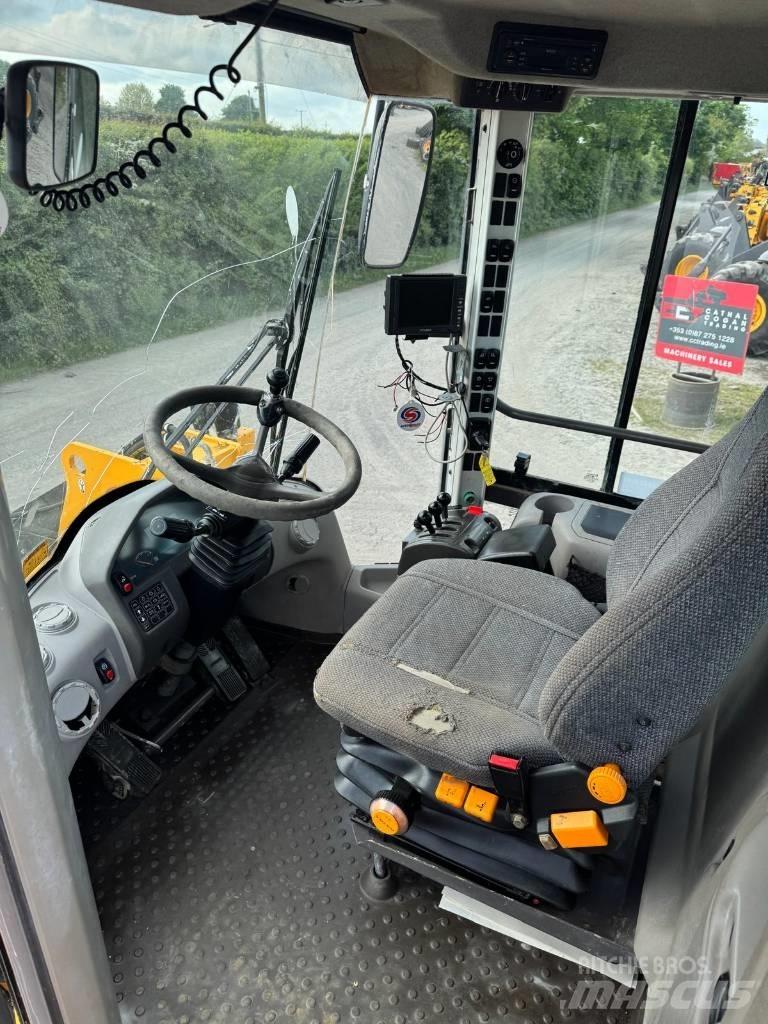 Volvo L 120 F Pás carregadoras de rodas