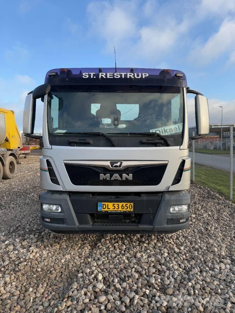 MAN TGM 15.290 Camiões Ampliroll
