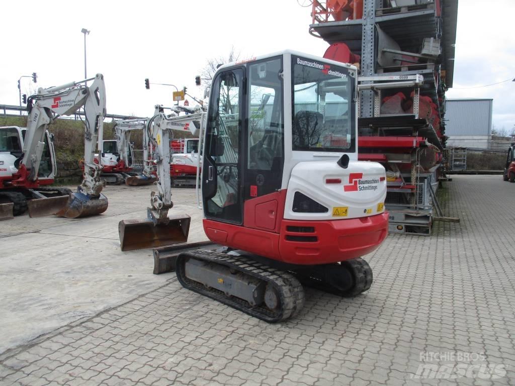 Takeuchi TB 230 Mini Escavadoras <7t