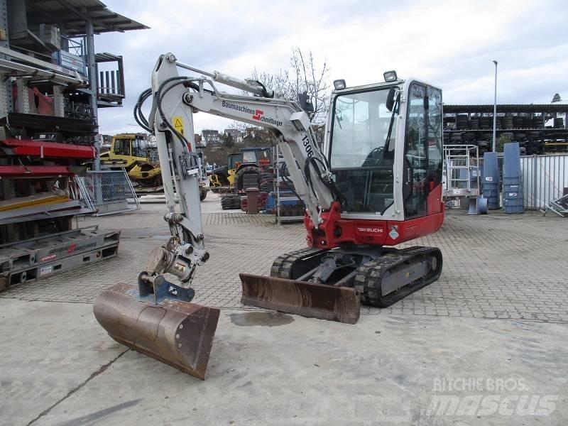 Takeuchi TB 230 Mini Escavadoras <7t