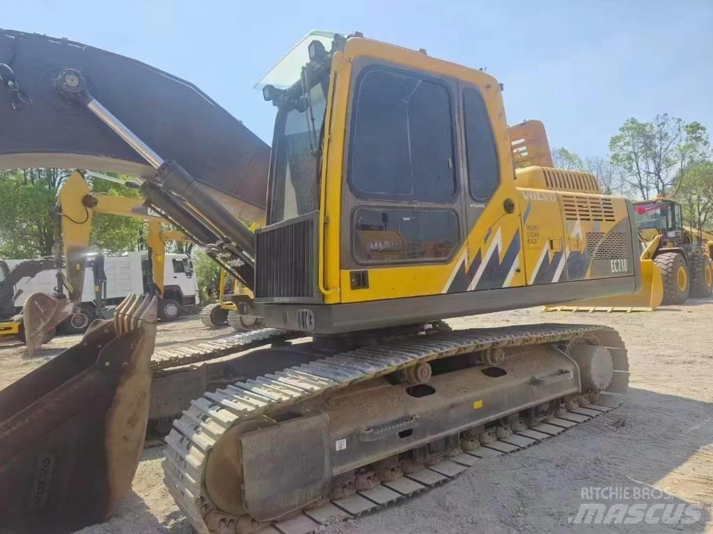 Volvo EC 210 Escavadoras de rastos