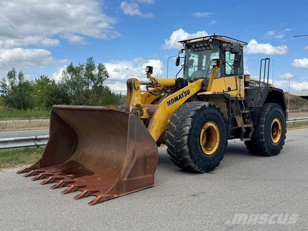 Komatsu WA470-5H Pás carregadoras de rodas