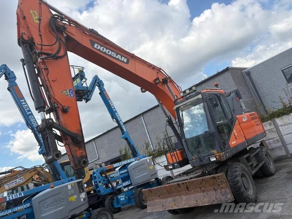 Doosan DX210 WE-5 Escavadoras de rodas