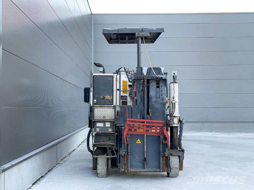 Wirtgen W 100 F Fresadoras de asfalto