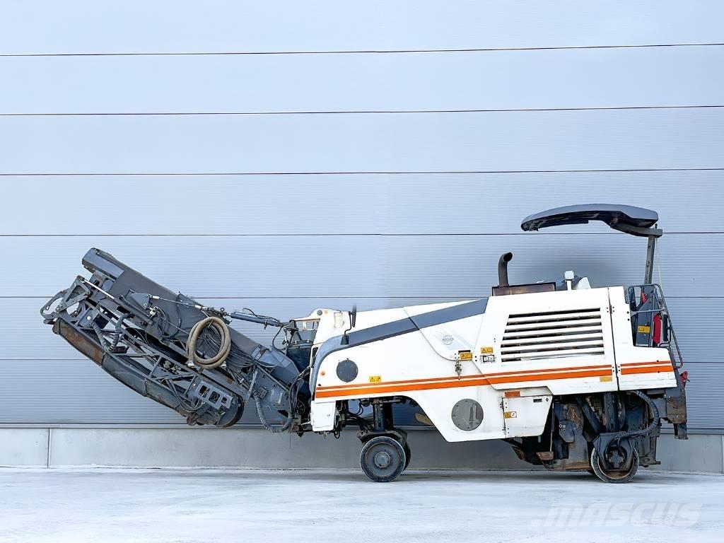 Wirtgen W 100 F Fresadoras de asfalto