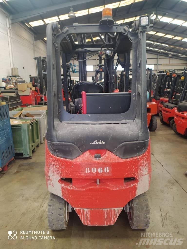 Linde E30/600 Empilhadores eléctricos