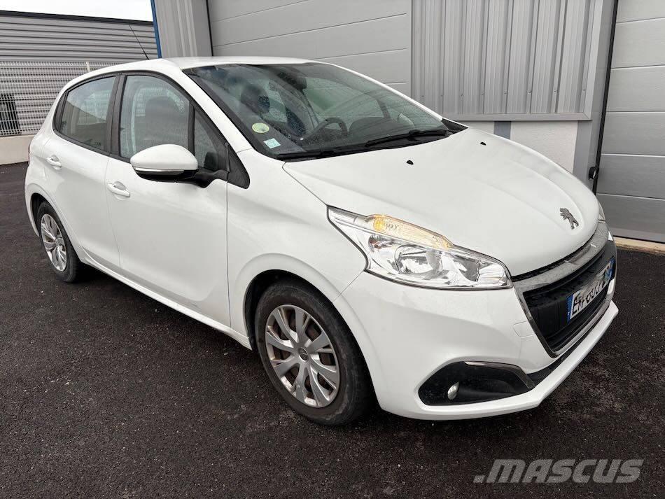 Peugeot 208 Carros Ligeiros